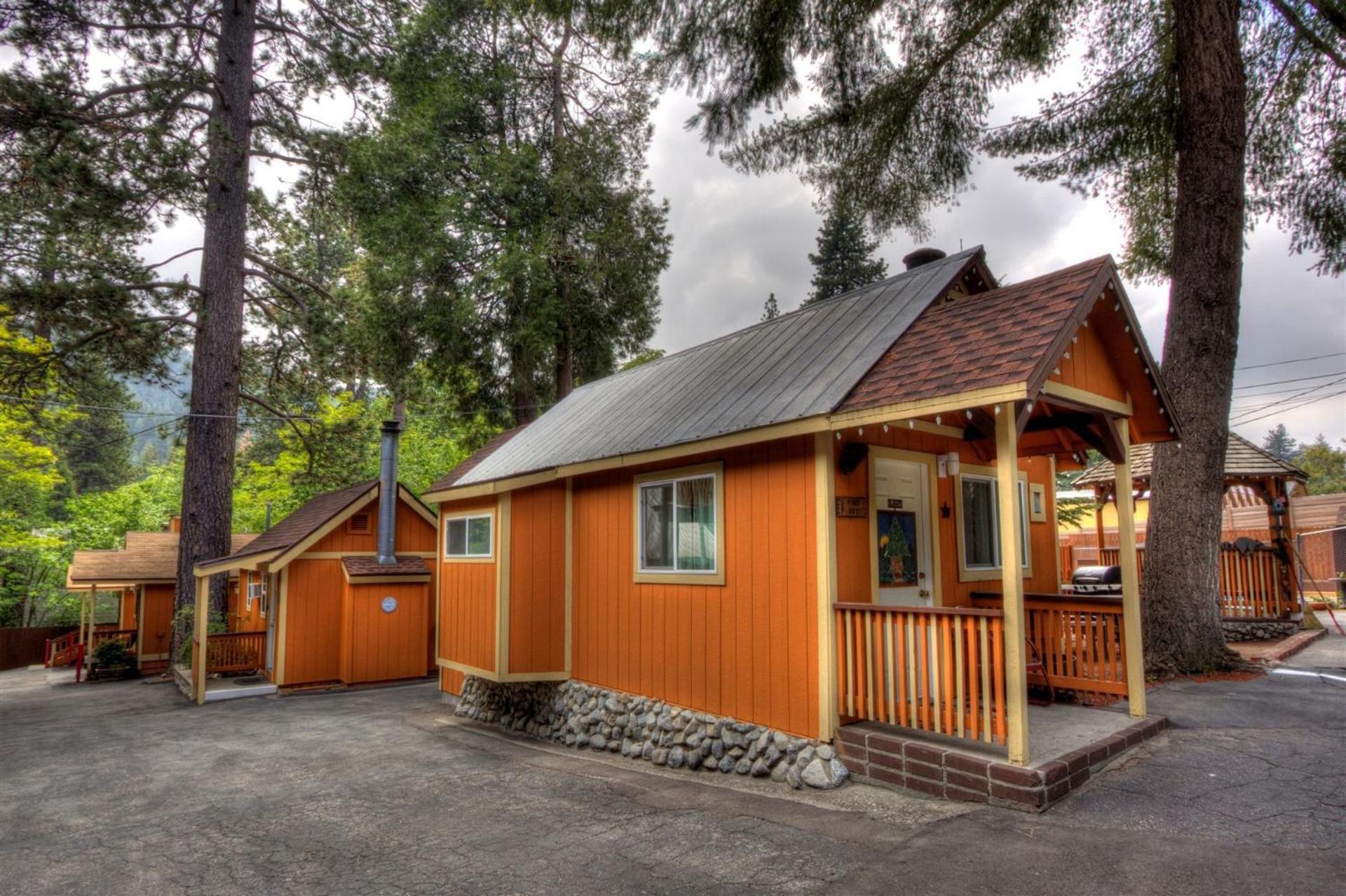 Sleepy Hollow Cabins & Hotel Crestline Luaran gambar