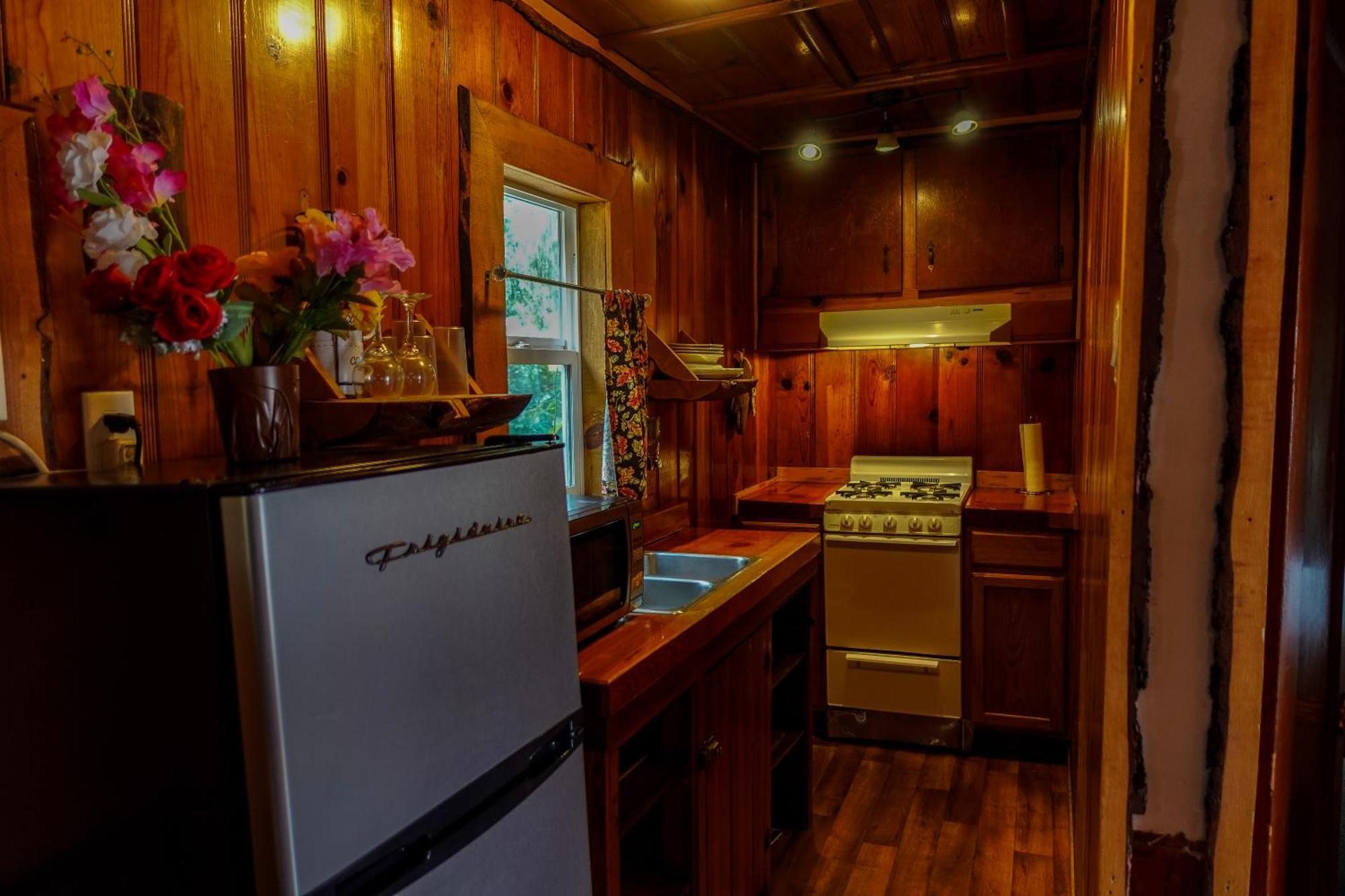 Sleepy Hollow Cabins & Hotel Crestline Luaran gambar