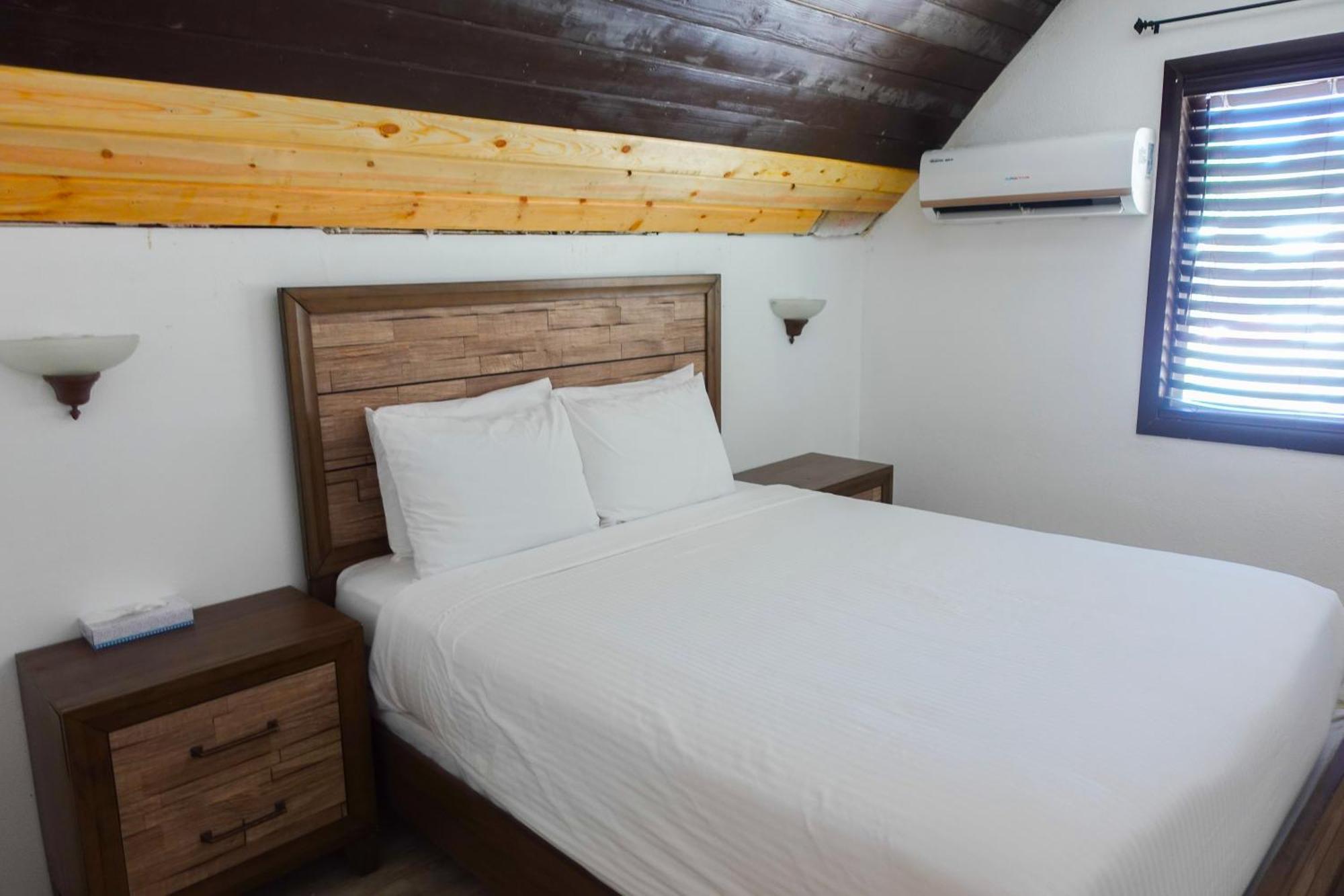 Sleepy Hollow Cabins & Hotel Crestline Luaran gambar